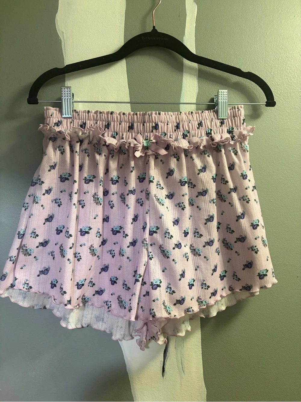 For Love & Lemons Lilac Floral Smocked Crop Top and Shorts Lounge Set - Picture 9 of 10